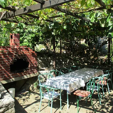Daire In With Sea View, Terrace, Wi-fi