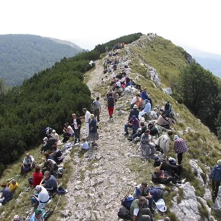 Appartement In With Sea View, Terrace, Wi-fi Ičići
