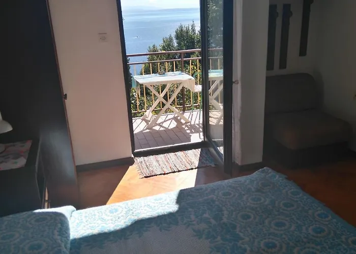 In With Sea View, Terrace, Wi-fi Apartmán