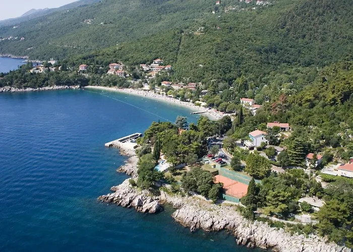 In With Sea View, Terrace, Wi-fi Ičići
